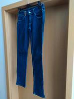 Jean Calvin Klein taille 42 pour femmes, Enlèvement ou Envoi, Bleu, W33 - W36 (confection 42/44), Neuf