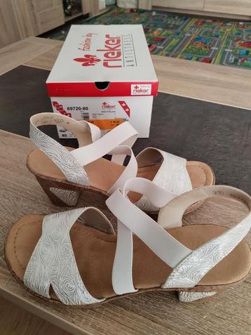 Sandalen  beschikbaar voor biedingen