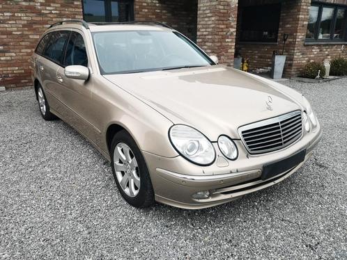 Mercedes E 320 cdi 4/2003, Autos, Mercedes-Benz, Entreprise, Classe E, ABS, Toit ouvrant, Radio, Diesel, Break, 5 portes, Automatique