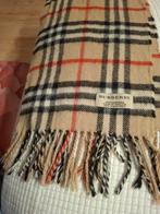 Burberry sjaal, Kleding | Dames, Mutsen, Sjaals en Handschoenen, Ophalen of Verzenden, Zo goed als nieuw