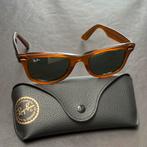 RayBan WAYFARER Italië, Handtassen en Accessoires, Zonnebrillen en Brillen | Dames, Zonnebril, Bruin, Ophalen of Verzenden, Zo goed als nieuw