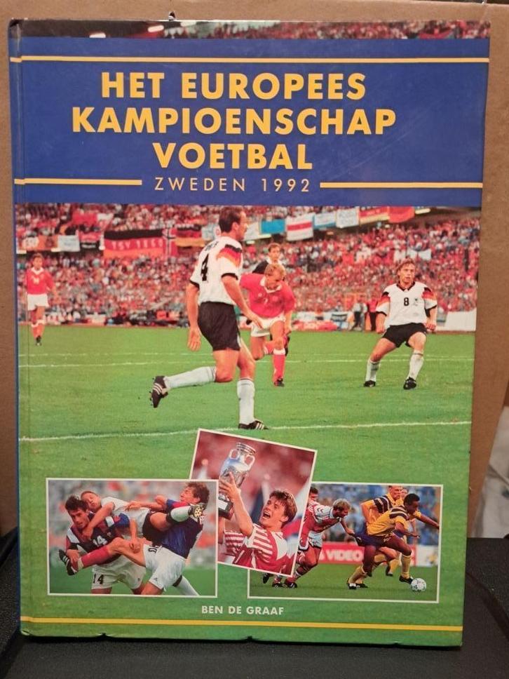 Het E.K. voetbal in Zweden 1992, Boeken, Sportboeken, Zo goed als nieuw, Balsport, Ophalen of Verzenden