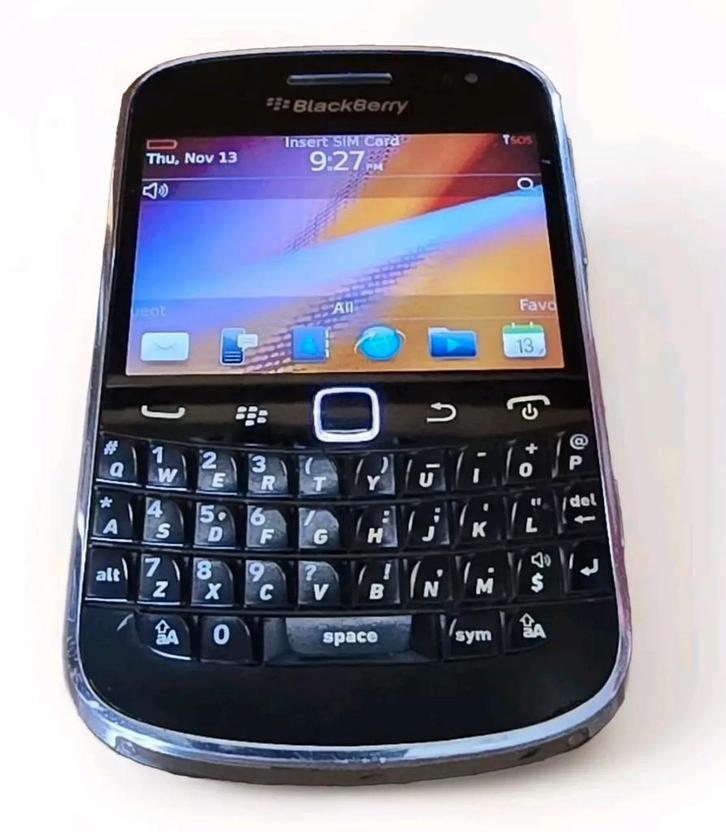 Goedwerkende blackberry bold 9900.   Leuk voor iemand die no, Telecommunicatie, Mobiele telefoons | Batterijen en Accu's, Zo goed als nieuw