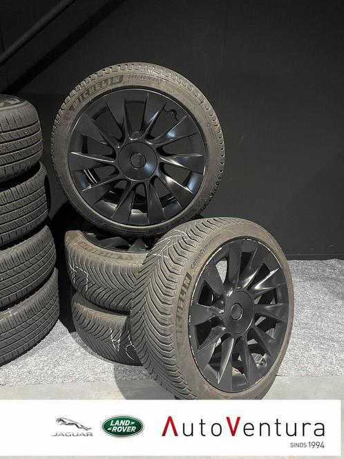 Tesla model 3 all season banden en velgen set 20”, Auto-onderdelen, Banden en Velgen, Banden en Velgen, All Season, 20 inch, 255 mm