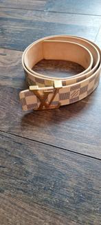 Ceinture Louis Vuitton 90 cm pour femme, Vêtements | Hommes, Comme neuf, Moins de 95 cm, Louis vuitton, Enlèvement ou Envoi