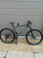 Scott Scale 940 carbon 2023 mountainbike maat XL, Fietsen en Brommers, Fietsen | Mountainbikes en ATB, Ophalen, Zo goed als nieuw