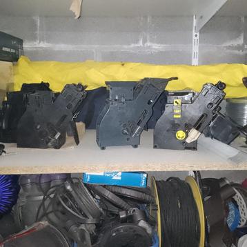 Plusieurs diffuseurs machine à expresso beschikbaar voor biedingen