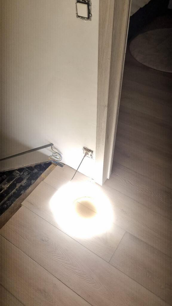 LED strip 9 meter – warm wit – perfecte staat, Huis en Inrichting, Lampen | Spots, Zo goed als nieuw, Led, Ophalen