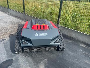 Ruwterreinmaaier Bush Master FM24-70H (radiogestuurd) beschikbaar voor biedingen