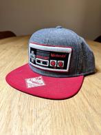 Nintendo 2018 NES video game controller SnapBack Hat *NEW*, Enlèvement ou Envoi, Neuf