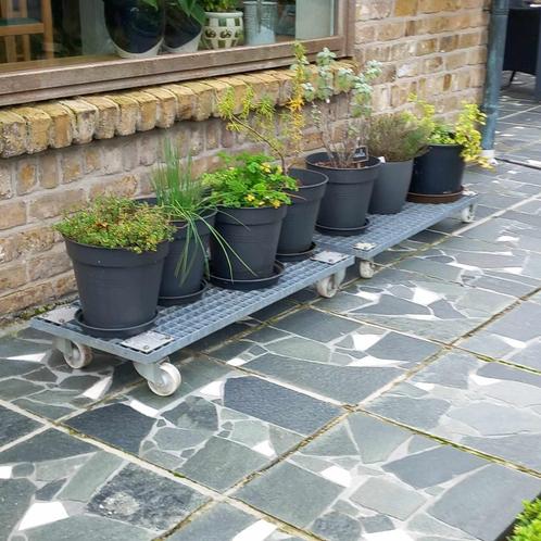 Verrijdbaar plateau voor tuinkruiden -, Tuin en Terras, Bloembakken en Plantenbakken, Zo goed als nieuw, Metaal, Balkon, Tuin