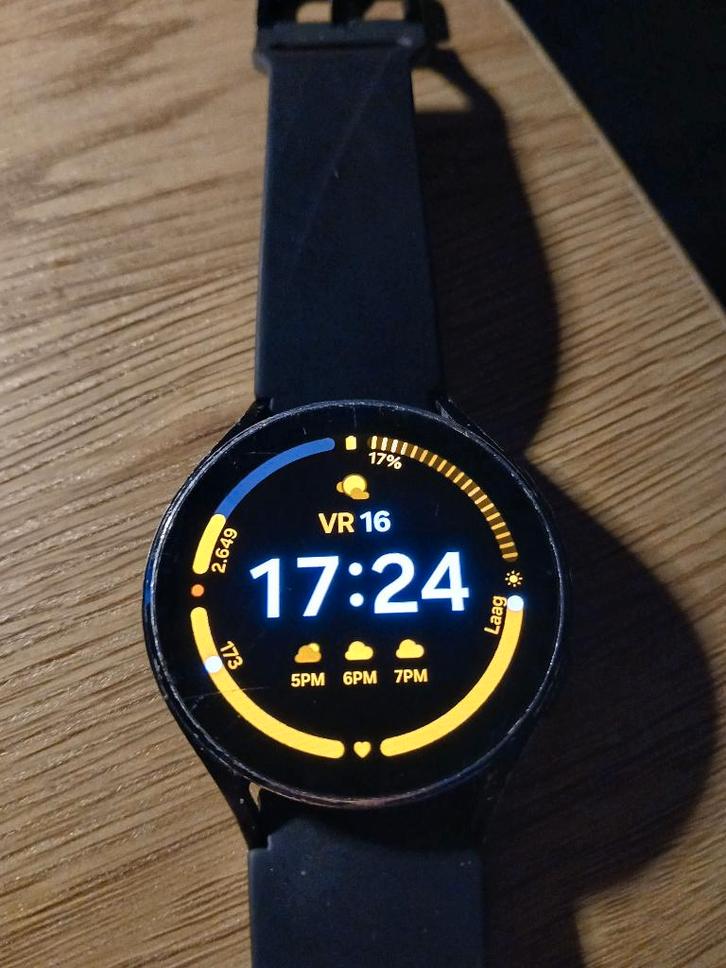 SAMSUNG Galaxy Watch4 alu black 44 mm, Electroménager, Électroménager & Équipement Autre, Utilisé, Enlèvement ou Envoi