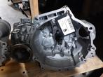 VERSNELLINGSBAK Audi A3 Sportback (8PA) (MDN), Gebruikt, Audi