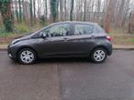 Toyota Yaris 1.5 VVT-i Hybrid 100PK e-CVT Comfort & Touch, Auto's, Euro 6, 4 cilinders, Bedrijf, 5 zetels