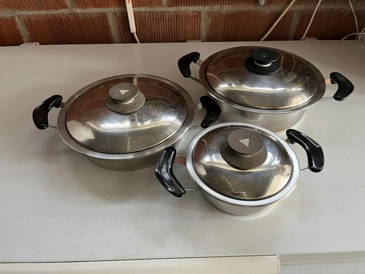 AMC kookpotten, Huis en Inrichting, Keuken | Potten en Pannen, Zo goed als nieuw, Kookpan of Snelkookpan, Ophalen of Verzenden