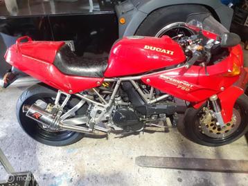 Motorblok kuipdelen frame wielen achterbrug SS Supersport beschikbaar voor biedingen