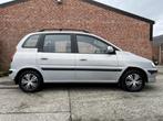 Hyundai Matrix1.6i "GEKEURD" Airco/165000km/benzine/trekhaak, Auto's, Te koop, Zilver of Grijs, Benzine, Radio