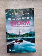 Lucinda Riley - Storm, Boeken, Lucinda Riley, Ophalen of Verzenden, Zo goed als nieuw