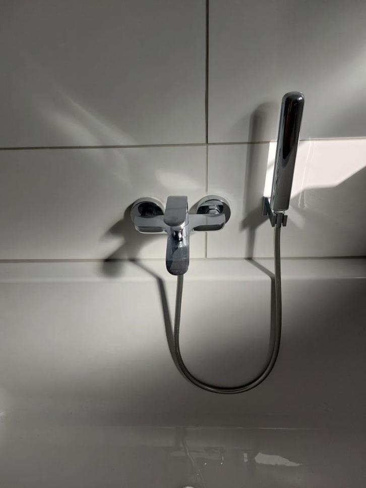 bad/ douchemengkraan + regendoucheset, Doe-het-zelf en Bouw, Sanitair, Zo goed als nieuw, Bad, Chroom, Ophalen