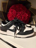 Nike Dunk Low, Ophalen, Zo goed als nieuw, Wit, Sneakers