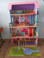 Leuk en kleurrijk poppenhuis. NIEUWSTAAT!!, Kinderen en Baby's, Speelgoed | Poppenhuizen, Poppenhuis, Zo goed als nieuw, Ophalen
