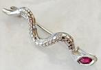 Broche NEUVE serpent en argent massif avec rubis, Neuf, Enlèvement ou Envoi, 4 à 7 cm, Argent
