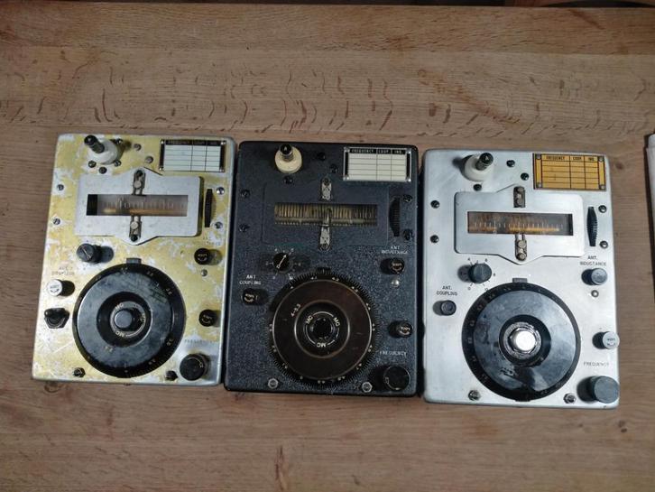 Drie US Command- en ARC-5 SCR-274-zenders, Verzamelen, Militaria | Tweede Wereldoorlog, Landmacht, Overige typen, Ophalen of Verzenden