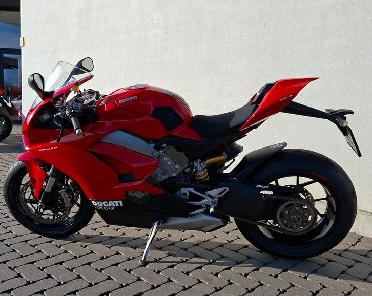 Ducati panigale v4 € 17500, Motoren, Motoren | Ducati, Particulier, Sport, meer dan 35 kW, 4 cilinders, Motorrijbewijs A, ABS