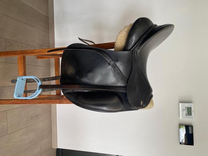 Dressuurzadel Kentaur Elektra 18” en veelzijdigheidszadel, Dieren en Toebehoren, Paarden en Pony's | Zadels, Dressuur, Ophalen