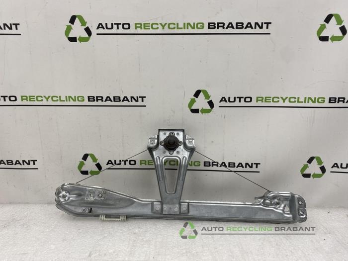 Ruitmechaniek 4Deurs rechts-achter van een Renault Clio, Auto-onderdelen, Ruiten en Toebehoren, Gebruikt, 3 maanden garantie, Ophalen of Verzenden