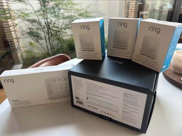 Kit Ring Alarm + clavier supp. et 3 détect. de mouv. suppl., Mouvement, Enlèvement ou Envoi, Système complet, Neuf