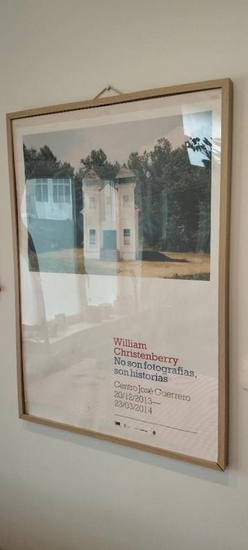 Poster with Frame beschikbaar voor biedingen