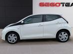 Toyota Aygo play, 86 g/km, Wit, Handgeschakeld, 5 deurs