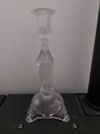 Glazen kadelaar, Enlèvement