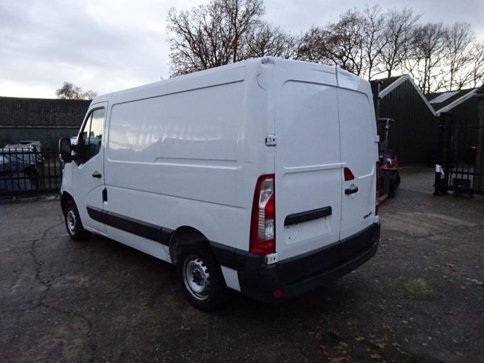 Achteras voorwielaandrijving van een Renault Master, Auto-onderdelen, Remmen en Aandrijving, Renault, Gebruikt, 6 maanden garantie