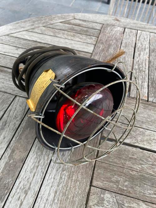 Intearood gloeilamp/Infraroodverwarmingslamp, Dieren en Toebehoren, Pluimvee | Toebehoren, Zo goed als nieuw, Ophalen