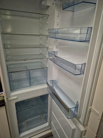 À vendre : réfrigérateur encastrable  aeg, Enlèvement, Comme neuf