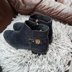 Tommy Hilfiger Enkellaars Plat Maat: 36 Blauw Daim, Tommy hilfiger, Blauw, Lage of Enkellaarzen, Ophalen of Verzenden