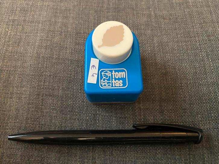 Figuurpons blad - merk Tom Tas, Hobby en Vrije tijd, Knutselen, Zo goed als nieuw, Ophalen