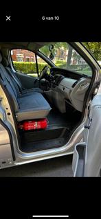 Nissan primastar / gekeurd voor verkoop, Auto's, Bestelwagens en Lichte vracht, Bedrijf, Trekhaak, Euro 4, Te koop