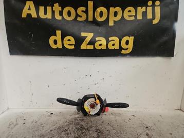 Combischakelaar Stuurkolom van een Fiat 500 beschikbaar voor biedingen
