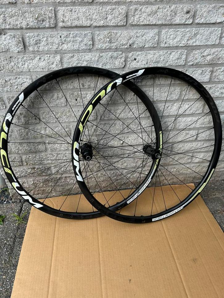 Fulcrum Redzone+ carbon MTB Wielen, Fietsen en Brommers, Fietsonderdelen, Zo goed als nieuw, Mountainbike, Wiel, Ophalen of Verzenden