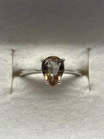 Prachtige zilver ring met kleurveranderde zultaniet, Avec pierre précieuse, Argent, Femme, Rouge
