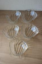 Vintage set van Pyrex Sint-Jakobsschelpen, Huis en Inrichting, Keuken | Servies, Ophalen of Verzenden, Gebruikt, Glas