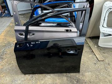 Toyota Prius III 09-15 linker voordeur beschikbaar voor biedingen