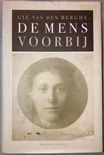 G. van den Berghe - De mens voorbij, Boeken, Filosofie, Ophalen of Verzenden, G. van den Berghe