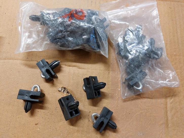 bevestigingsclips met oog (20 stuks), Tuin en Terras, Gaas en Draad, Nieuw, Ophalen