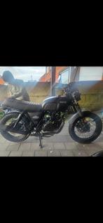 Brixton Feldsberg 125cc, Motoren, 2 cilinders, Particulier, 125 cc, Overig