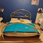 DESIGN tweepersoonsbed. 1,80 cm x 200 cm. Wordt verkocht zon, Ophalen, Gebruikt