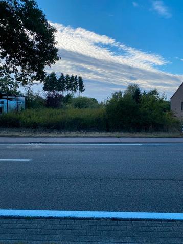 Bouwgrond te lommel kerkhoven beschikbaar voor biedingen